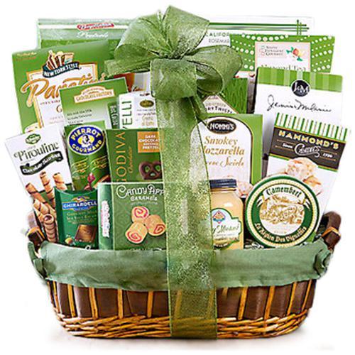 Green Holiday Deluxe Gift Basket